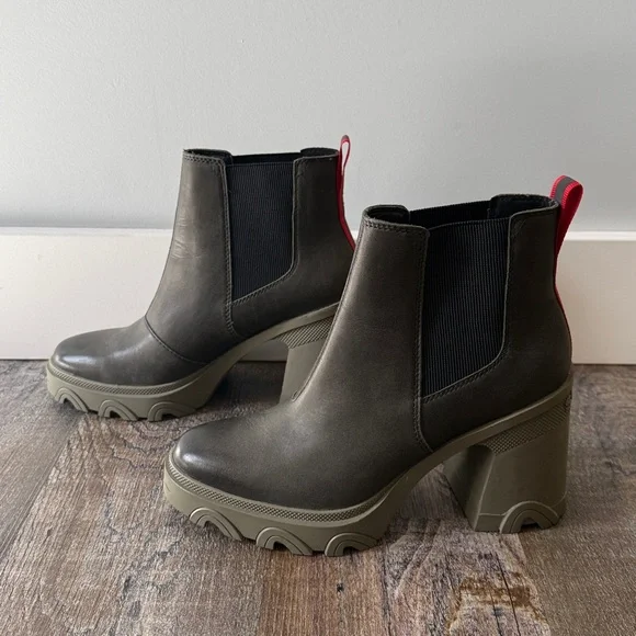 Sorel | Brex Heel Waterproof Chelsea Boots - Picture 4 of 10